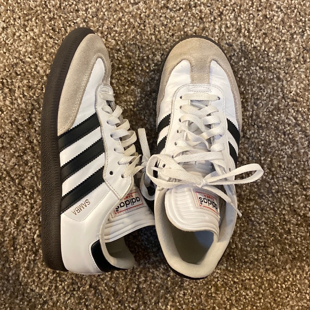 Adidas Sambas